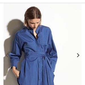 Vince. Oversized belted shirt. Size M. NWT